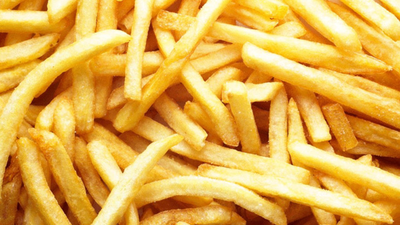 Tencereye yapışmıyor ve yağ çekmiyor! Patates böyle kızartılırsa çıtır çıtır oluyor - Resim: 2