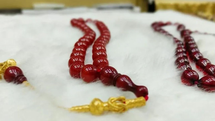 Balina kusmuğundan yapıldı: 25 bin liraya satılıyor - Resim: 4