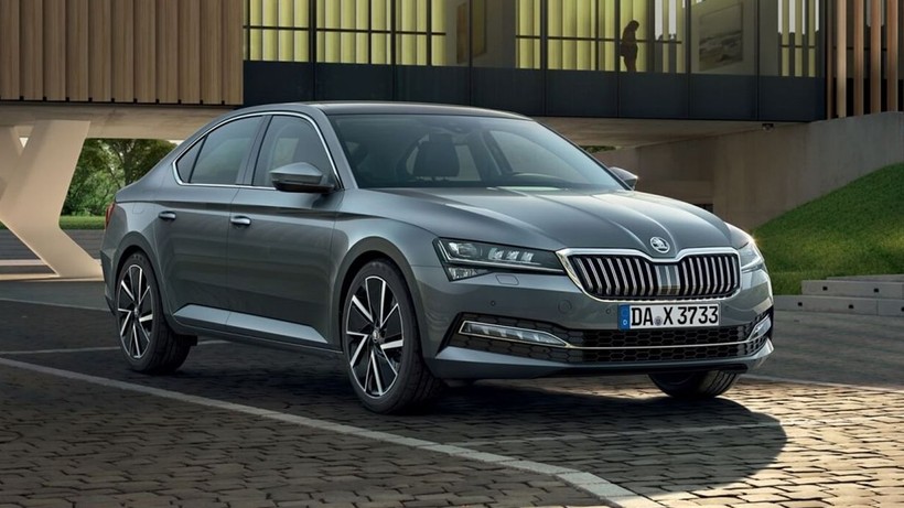 2024 Skoda Superb fiyatlarındaki çılgınlığa bakın; Bu ucuzluk ilk kez oluyor - Resim: 1