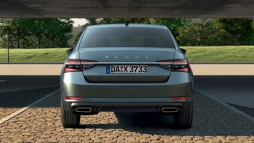 2024 Skoda Superb fiyatlarındaki çılgınlığa bakın; Bu ucuzluk ilk kez oluyor - Resim: 3