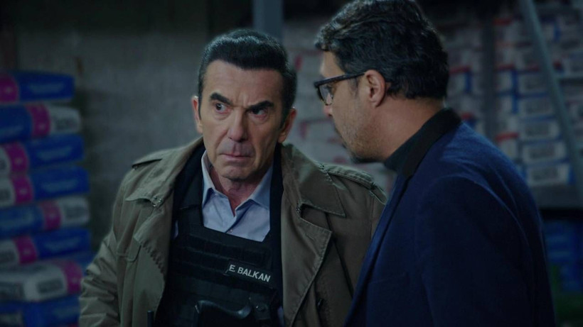 Arka Sokaklar dizisinde flaş ayrılık iddiası! Herkes ekip güçlendi derken... - Resim: 4