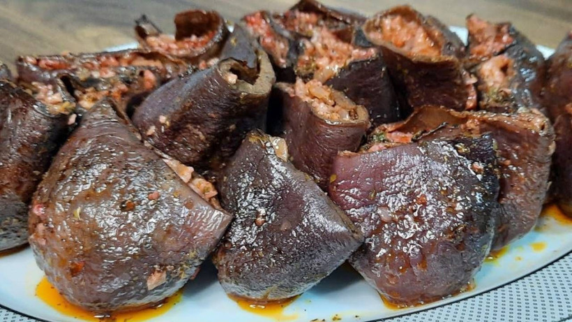 Çoğu kişi bu teknikten habersiz. Kuru patlıcan dolmasının iyi pişmesini sağlayan aşçılık sırrı - Resim: 2