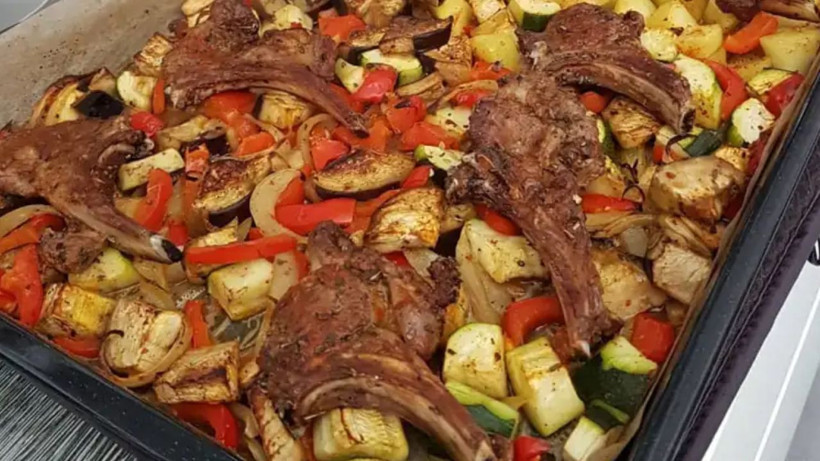 Etli yemeklerin lezzetini 9’a katlıyor; Canan Karatay en az bir kaşık koyun dedi - Resim: 1