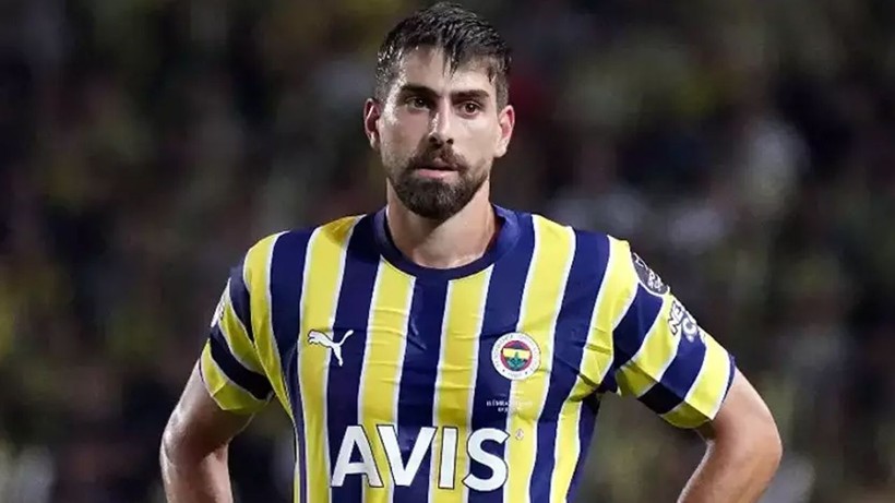 Fenerbahçe’de büyük bomba! Efsane isim geri döndü – Ve anlaşma sağlandı - Resim: 1