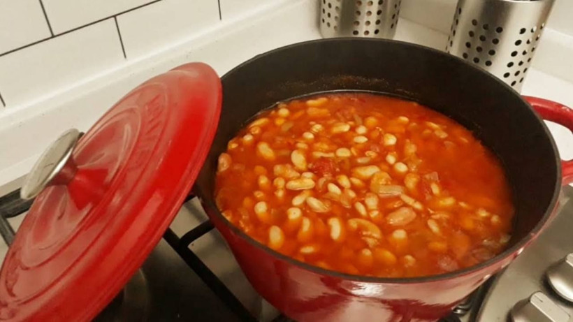 Kuru fasulye pişirirken 1-2 damla ekleyin yetiyor! Asla dağılmıyor ve kabuklanmıyor - Resim: 2