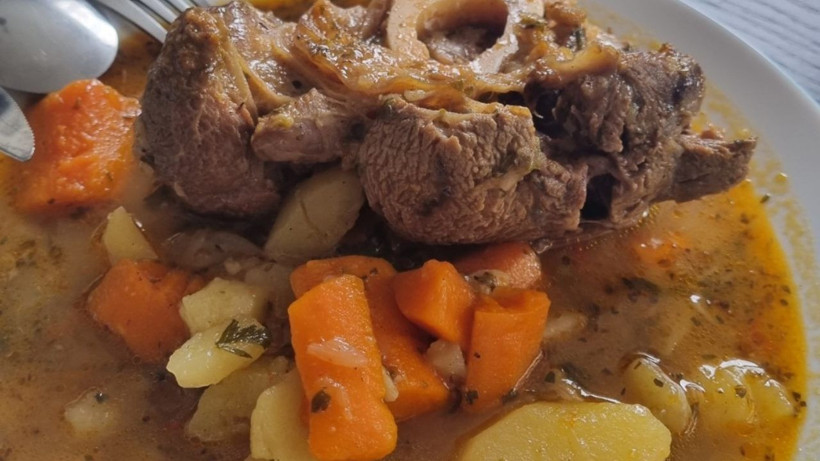 40 yıllık esnaf lokantasından haşlama eti pişirme tekniği! 1 tutamı bile lezzeti katlıyor - Resim: 2