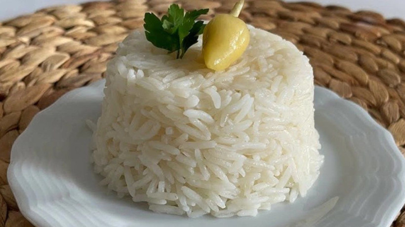 Pilavların daha parlak ve tane tane olmasını sağlıyor! Tencereye 1 bardak eklenmeliymiş... - Resim: 3