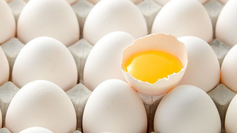 Bozuk yumurtayı pişirmeden anlamanın en basit tekniği! Bayat yumurta hemen anlaşılıyor - Resim: 2