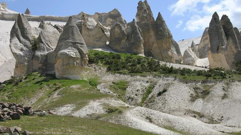 İstanbul’a 4 saat uzakta- Kapadokya diye buraya akın ediyorlar - Resim: 2