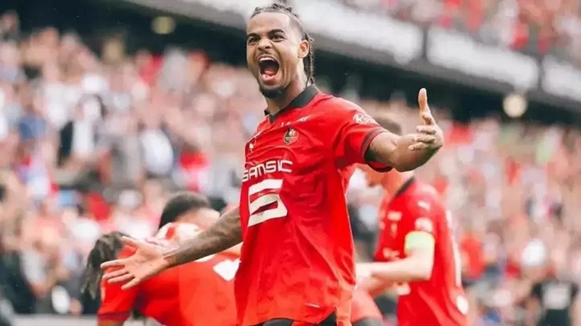 Galatasaray sağ bekini yine Rennes'den buldu! Fransızlar sürpriz transferi duyurdu - Resim: 4