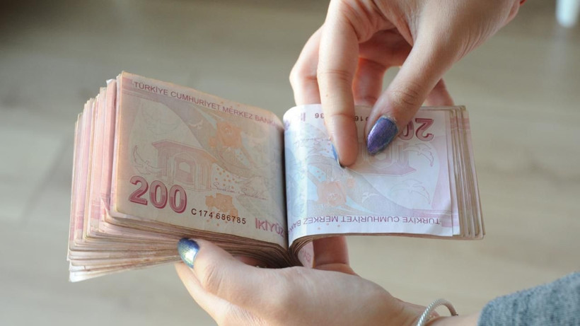 Emekli maaş farkları yattı mı, ek zam farkı ne zaman yatacak? Zamlı maaş farkları Resmi Gazete'de yayımlandı mı? - Resim: 1