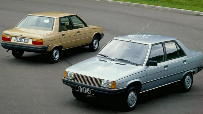 Renault Broadway 2024 modeli Türkiye'ye geliyor; Fiyatı beklendiği gibi değil - Resim: 3