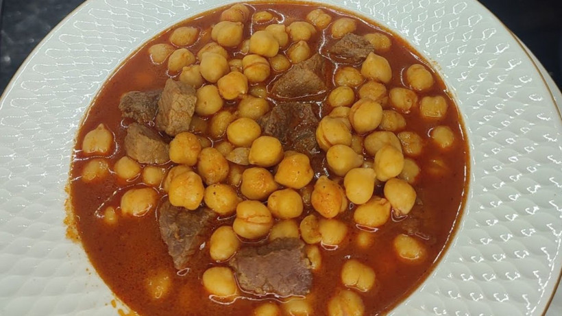 Her mutfakta var- Bir kaşık eklenince nohut yahniye lezzet katıyor - Resim: 2