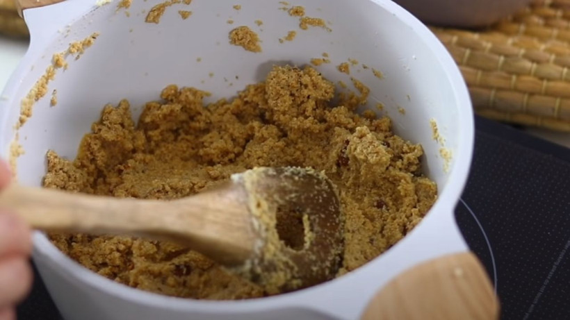 İpeğimsi irmik helvasının tek tüyosu; Helvacılar bile tarifi soruyor - Resim: 4