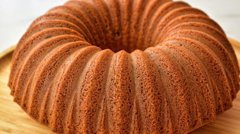 Kek kalıbına 2 yemek kaşığı kadar sürün kek çökmüyor ve dibine asla yapışmıyor - Resim: 4