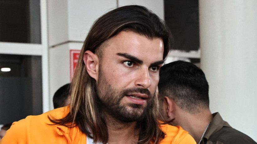 Galatasaraylı Abdülkerim Bardakçı'nın neden oynamadığı belli oldu; Hadi herkese hayırlı olsun - Resim: 1