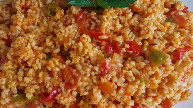 Meyhane pilavına 1 tatlı kaşığı eklemelisiniz- Hem lezzeti hem de besin değeri artıyor - Resim: 4