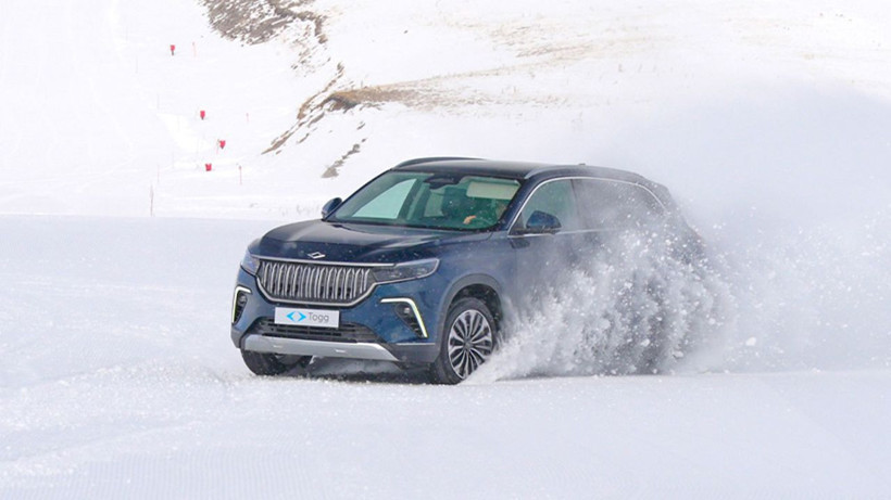 TOGG T10X kar ve buz dinlemedi! Erciyes Kayak Merkezi'nde deneyimlendi - Resim: 4