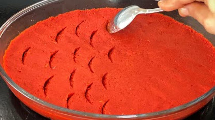 Salçanın pamuklanmasını önleyen öneri- 1 kaşık sürseniz bile yetiyor. - Resim: 3