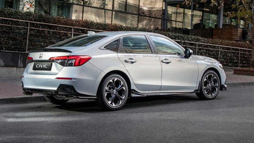 Honda’dan daha önce görülmemiş çılgınlık; Civic Sedan fiyatları inanılmaz - Resim: 3