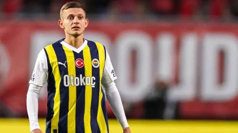 Fenerbahçe kupadan elendi faturası o isme kesildi; Gelen transfer teklifi kabul edildi! - Resim: 3