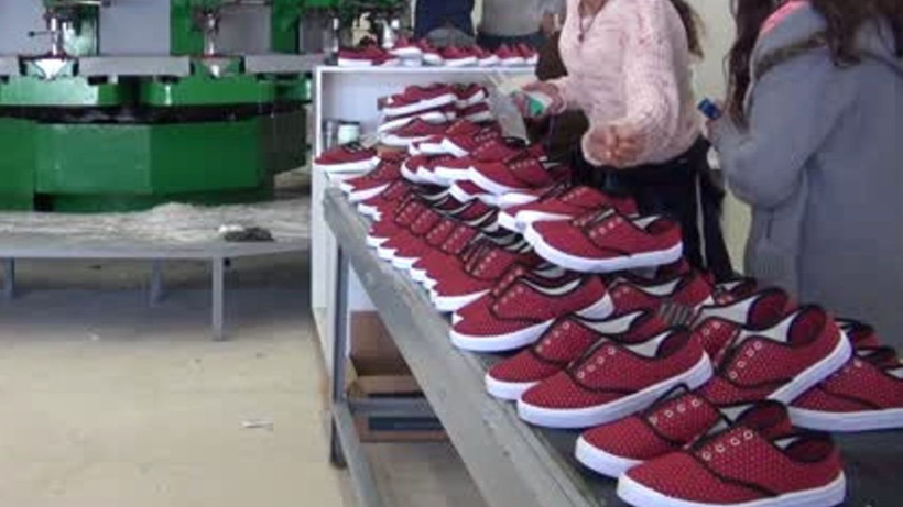 İflas bayrağı çeken ayakkabı devi gündemde; Şirket sahibinin hali şaşırttı - Resim: 3