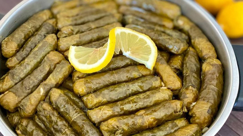 Yaprak sarma hazırlarken bunu yapmayın! Sert yapraklar yumuşacık olsun - Resim: 2