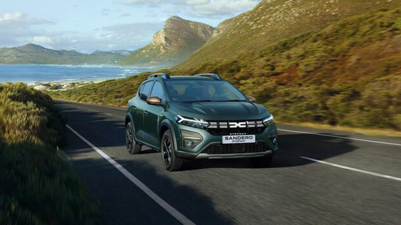 Sevilen marka Dacia 883 bin TL’den satmaya başladı; Mart ayında bu sürprizi kimse beklemiyordu - Resim: 1