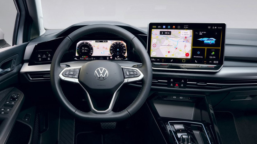 Ve Volkswagen bekleneni en sonunda yaptı! 2023 Golf fiyatları ilk kez böyle oluyor - Resim: 1