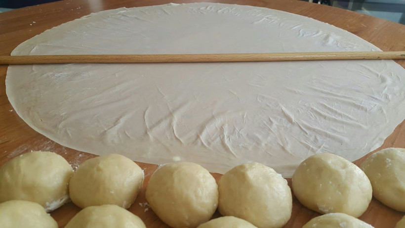 İşte incecik yufka açmanın püf noktası; Hem daha lezzetli hem kağıt gibi - Resim: 1