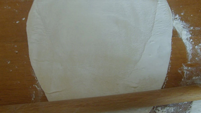 İşte incecik yufka açmanın püf noktası; Hem daha lezzetli hem kağıt gibi - Resim: 4