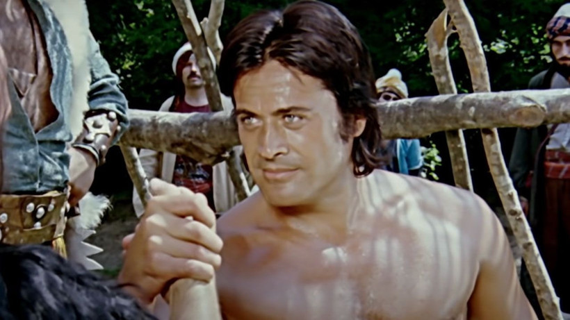 Cüneyt Arkın filminde yıllar sonra olay detay; Belki de yüzlerce kez izlediniz - Resim: 1