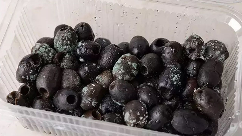 Zeytinleriniz küfleniyorsa mutlaka bunu yapın! 1 kaşık eklemeniz yeterli - Resim: 2