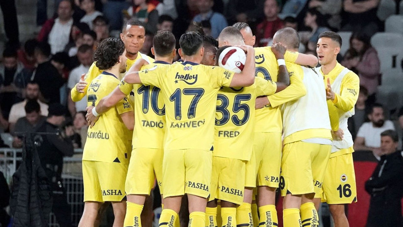 Fenerbahçe’de liderliğin bileti o isme kesildi; Ayrılık kararı taraftarı hayrete düşürdü - Resim: 2