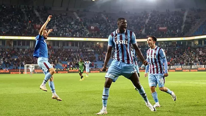 Trabzonspor'da Paul Onuachu ile anlaşma olmadı; 29 yaşındaki santrafor ile yollar ayrıldı - Resim: 1