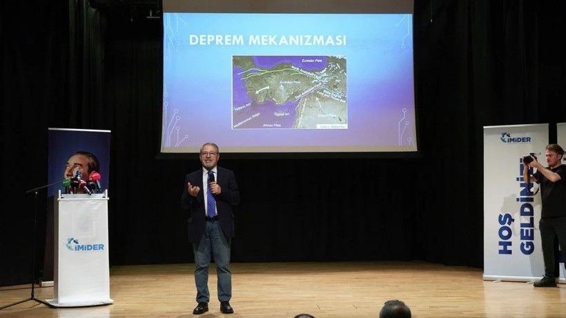 Naci Görür'den tedirgin eden deprem açıklaması! "Bütün Türkiye diz üstü çöker!" - Resim: 2