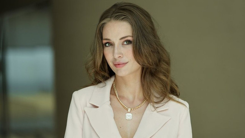 Bahar dizisini izleyenleri yıkan sahne gösterildi; Tepki çeken başrol kadrodan çıktı - Resim: 4