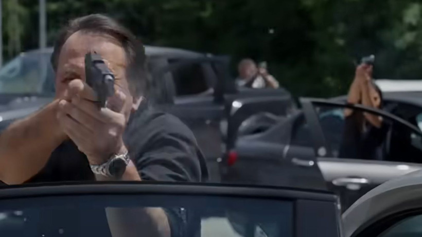 Arka Sokaklar yapımcılarına ağır sözler; O sahne gelince herkes kapattı - Resim: 2