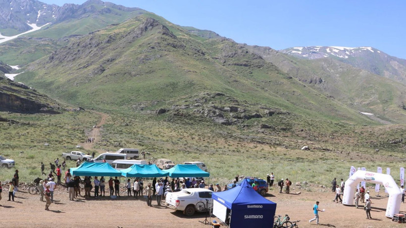 Hakkari terörden temizlendi, yaylalarda bisiklet sürülmeye başlandı - Resim: 3