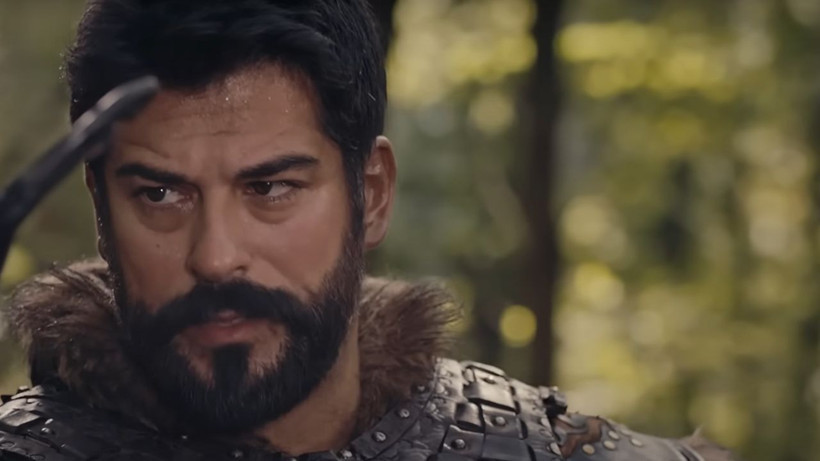 Kuruluş Osman hayranları gelen haberle sarsıldı; Usta oyuncu Burak Özçivit o diziye geçti - Resim: 1