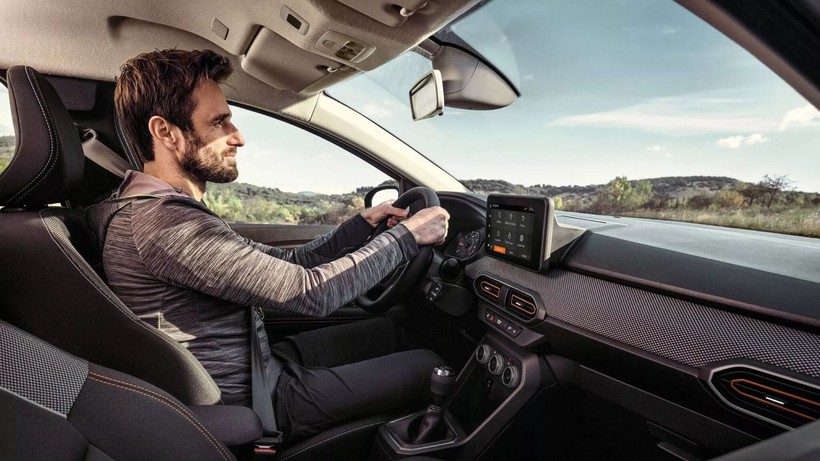 Dacia bu kez yıktı geçti! 885 bine satıyor - Resim: 1
