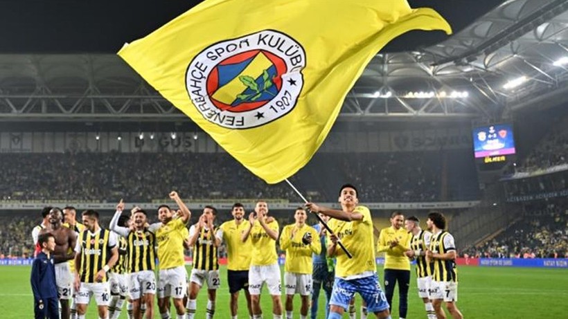 Fenerbahçe’de Cristiano Ronaldo hareketliliği; Jose Mourinho’nun sözleri ortalığı karıştıracak - Resim: 1