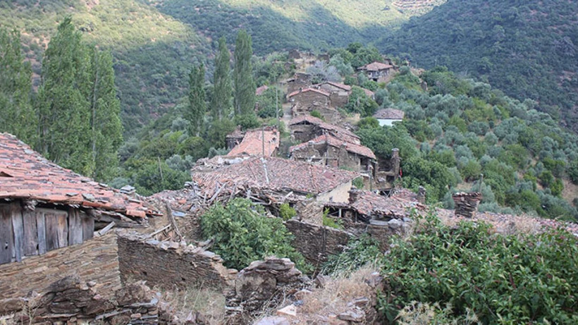 Türkiye'nin hayalet köyü! Sadece 5 kişi yaşıyor... - Resim: 4