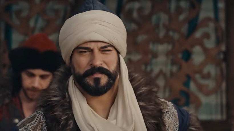 Güzel başrol Kuruluş Osman dizisine geri döndü; Burak Özçivit detayı ortalığı karıştırmıştı - Resim: 4