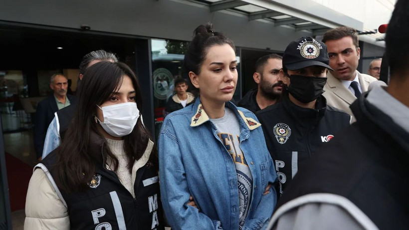 Dilan Polat iddianamesinden yeni ayrıntılar: 'Kabak lifli sabun'la para aklama - Resim: 3