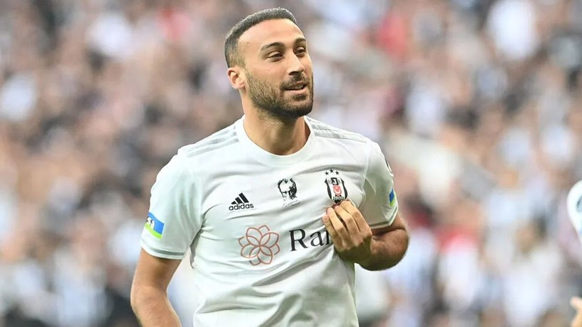Cenk Tosun'un yeni adresi resmen belli oldu! Beşiktaş'ta bir dönem sona erdi - Resim: 1