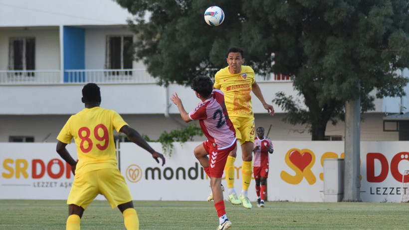 Kayserispor hazırlık maçında Samsunspor’a mağlup oldu - Resim: 1