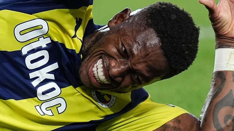 Fenerbahçe'nin yıldızı Fred'den kötü haber! Oyundan çıkmak zorunda kaldı - Resim: 4