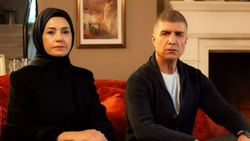 Kızıl Goncalar dizisinin başrolünden olay karar; Yeni projesi belli oldu - Resim: 1