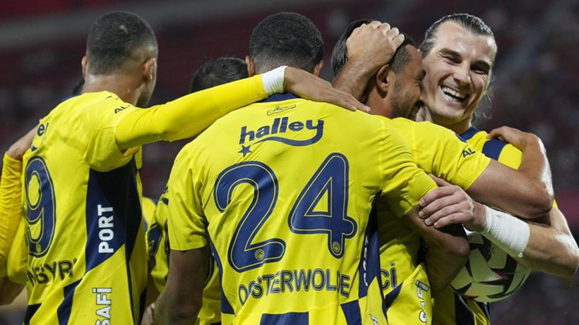 Fenerbahçe’de Arda Güler heyecanı yaşanıyor; Genç yıldız 4 yıllık imza attı - Resim: 1